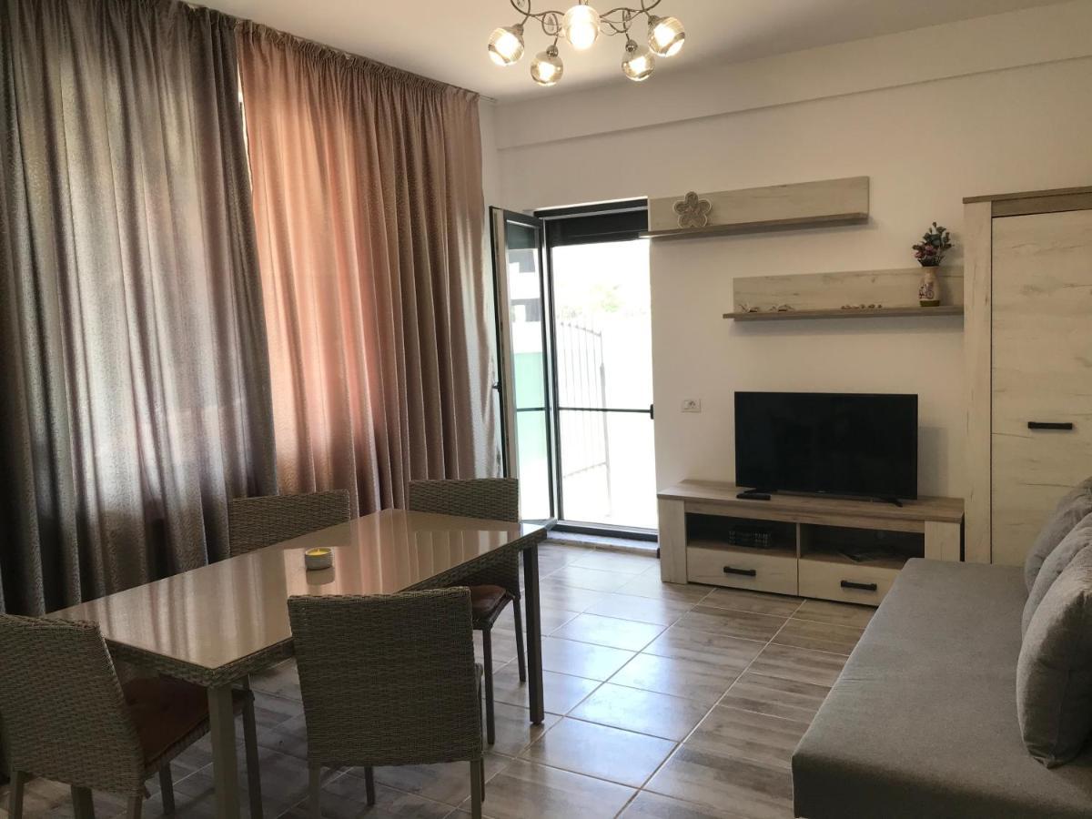 Appartement La Belle Vie à Năvodari Extérieur photo