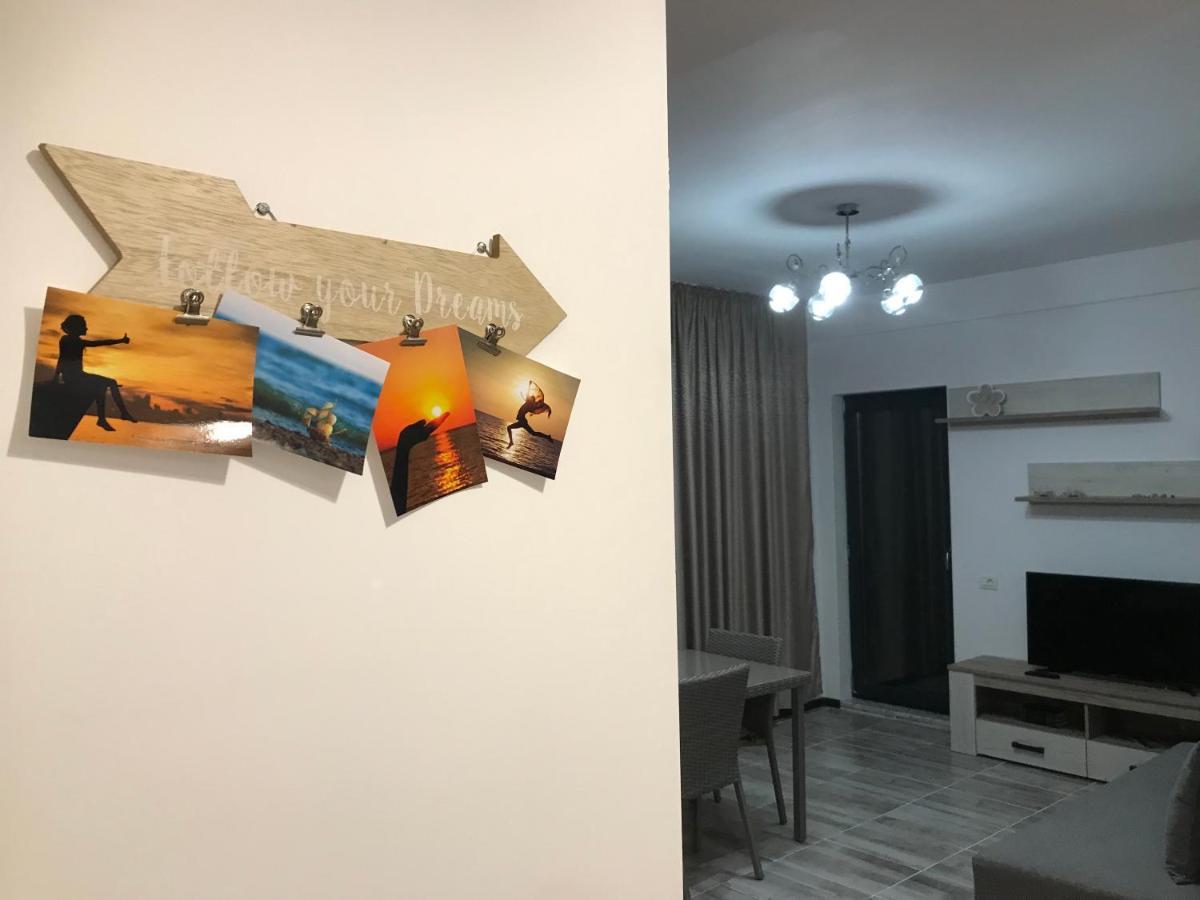 Appartement La Belle Vie à Năvodari Extérieur photo